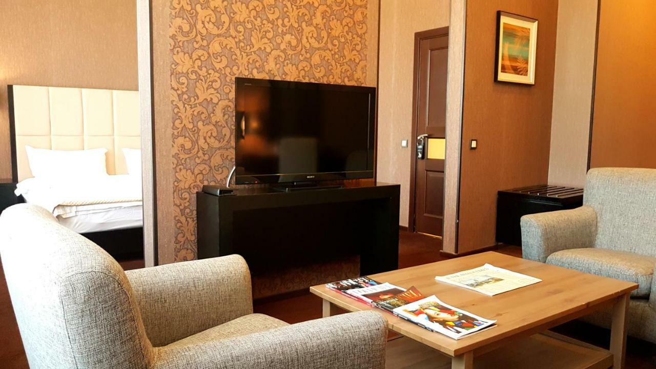 Jelsominohotel أستانا المظهر الخارجي الصورة