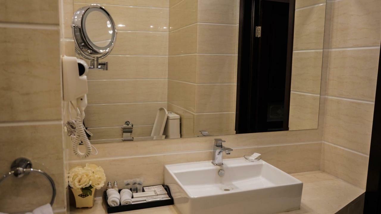 Jelsominohotel أستانا المظهر الخارجي الصورة